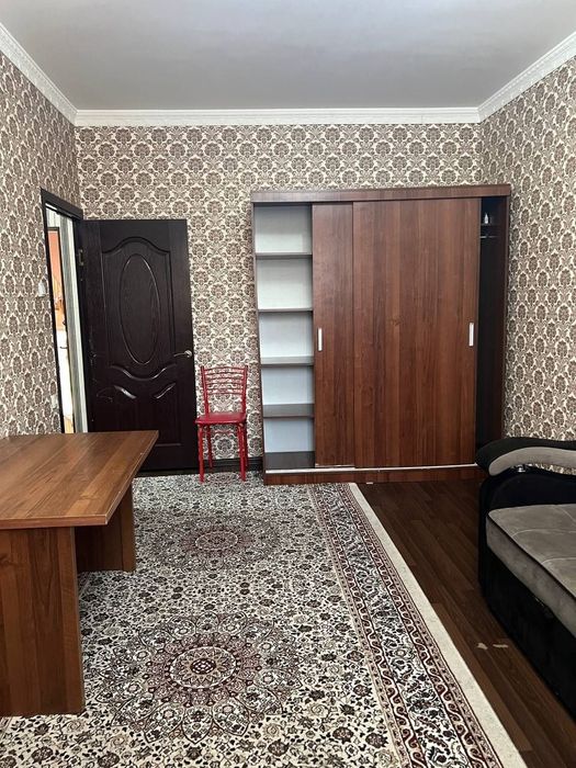 CHILANZAR METRO 1 XONA Xamma SHaroitlar Bor Mebel Texniklari Oilagaa
