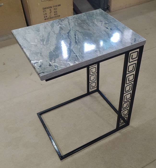 столик в гостиную