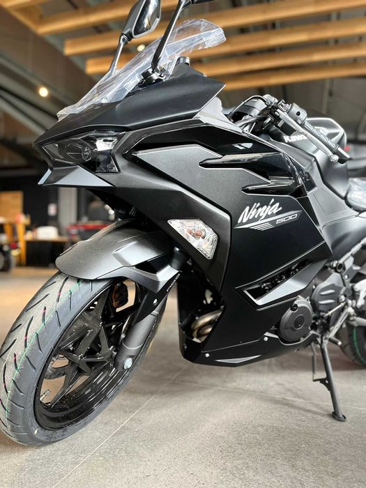 Kawasaki Ninja 500 BK1 2026