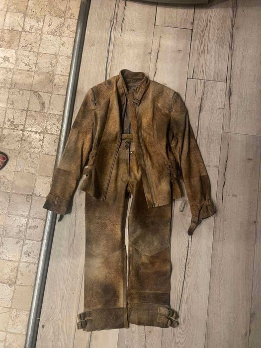 Продавам дамски сака, якетета елеци