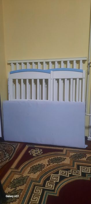 Детское кроват сотилади