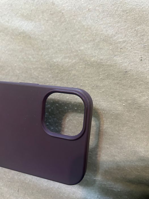 Калъфи за iphone 14