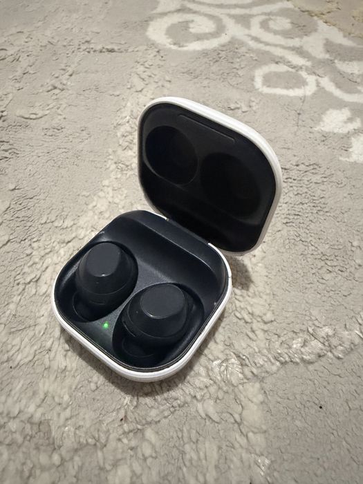 Samsung galaxy buds fe