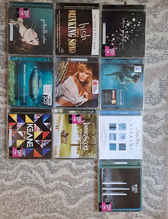 CD / DVD cu desene animate , muzica