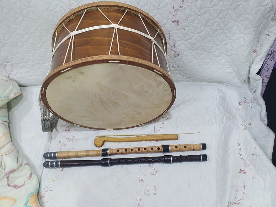 Български музикални инструменти гайда кавал битов тъпан
