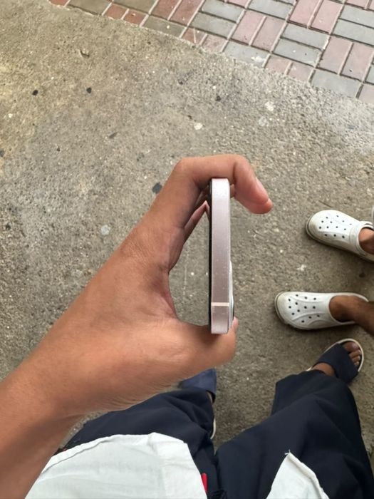 Iphone 13 pink 128 гб