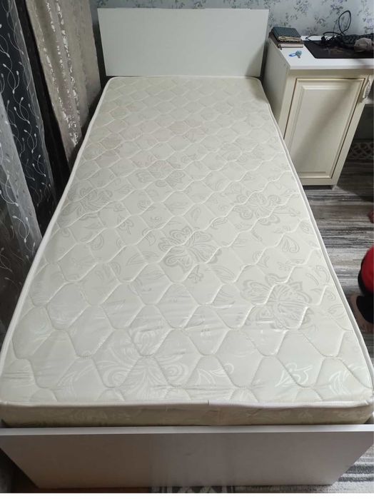 Продам односпальные кровати