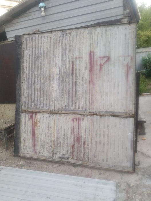 Продам ворота с калиткой