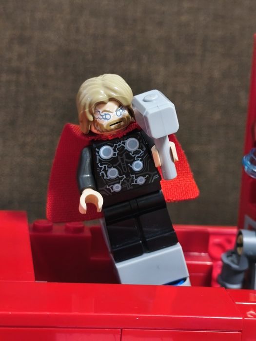 LEGO® Marvel - Лого и мини фигурки MARVEL 76313, 931 части