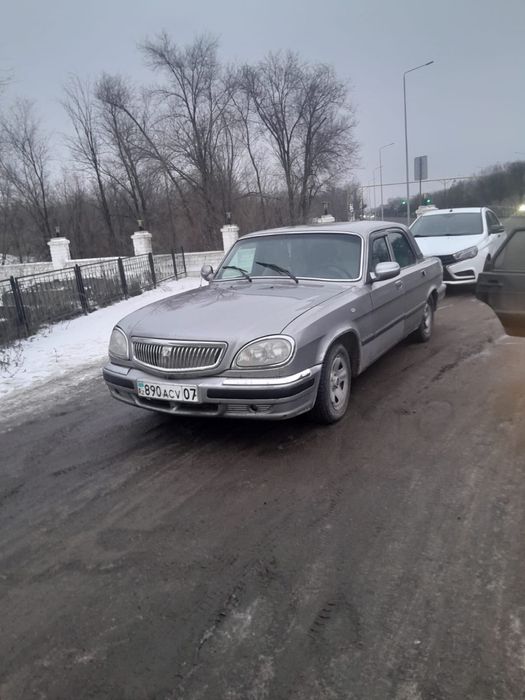 Продается машина торг есть