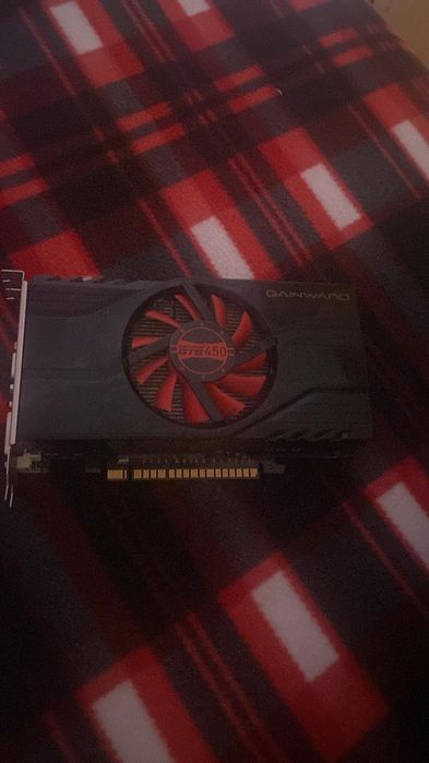 Продам видеокарту