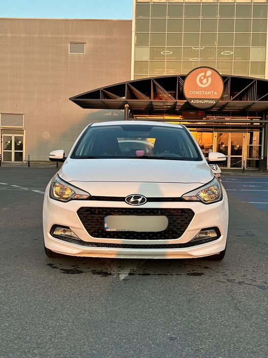 Vând Hyundai I20