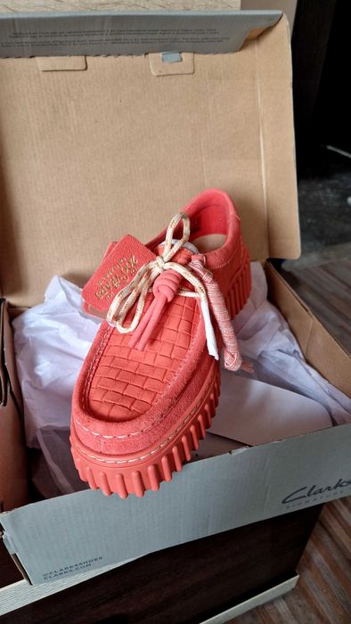 Обувки Signature