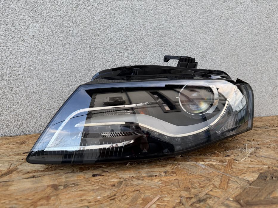Far stanga Audi A4 B8 8K Non FL 2008-2012 Xenon Adaptiv + LED Original