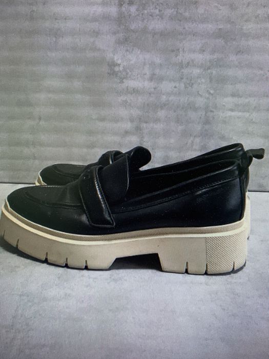 Armani exchange  hugo лоуфъри