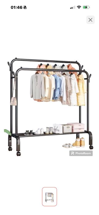 Продам вешалку для одежды