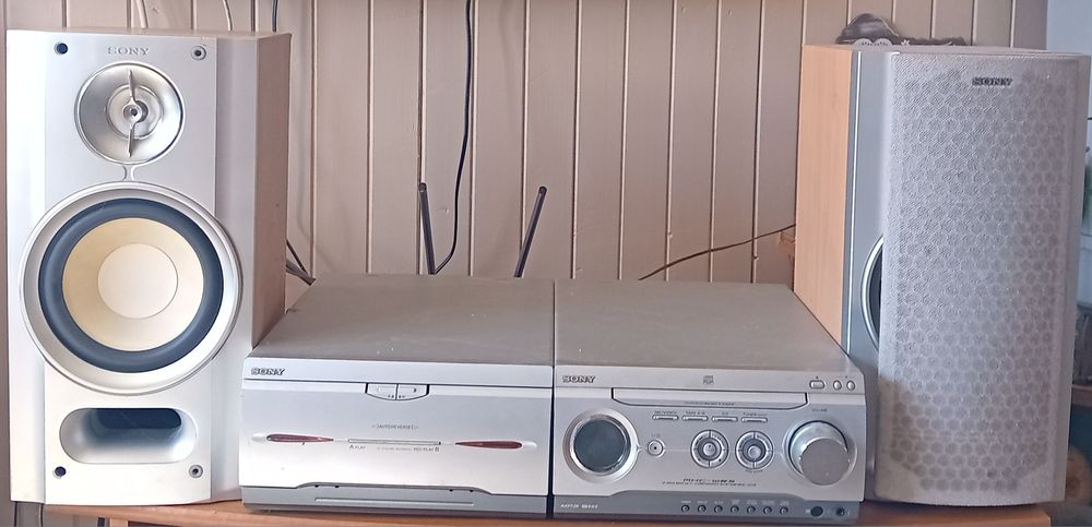Sony MHC-W25 – Мощна Hi-Fi система с отличен звук