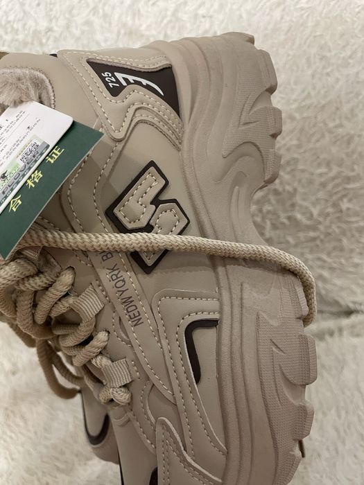 Продам обувь (новая пара)