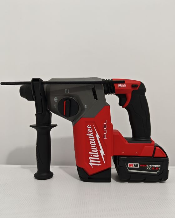 Ciocan rotopercutor Milwaukee