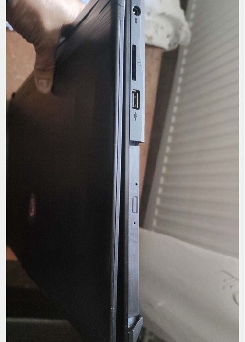 Leptop gaming- Msi apache pro ge72