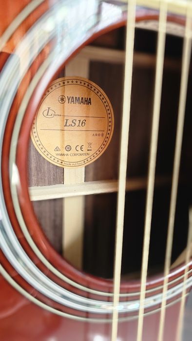 Акустическая гитара Yamaha LS16 DT/ARE