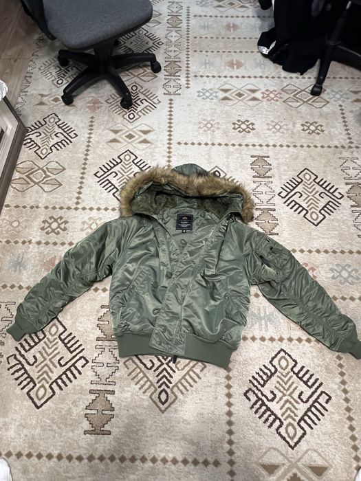 Продам Alpha Industries N-2B.