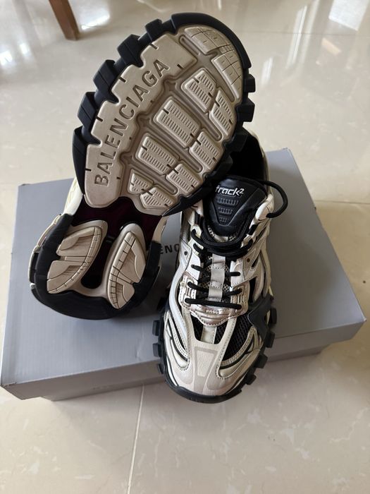 Balenciaga track 2