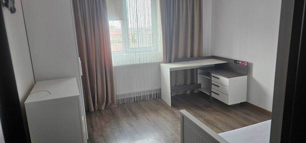 Apartament 3 camere chirie