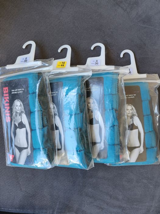 Бикини в синьо George