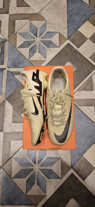 Бутонки Nike Mercurial Vapor 15