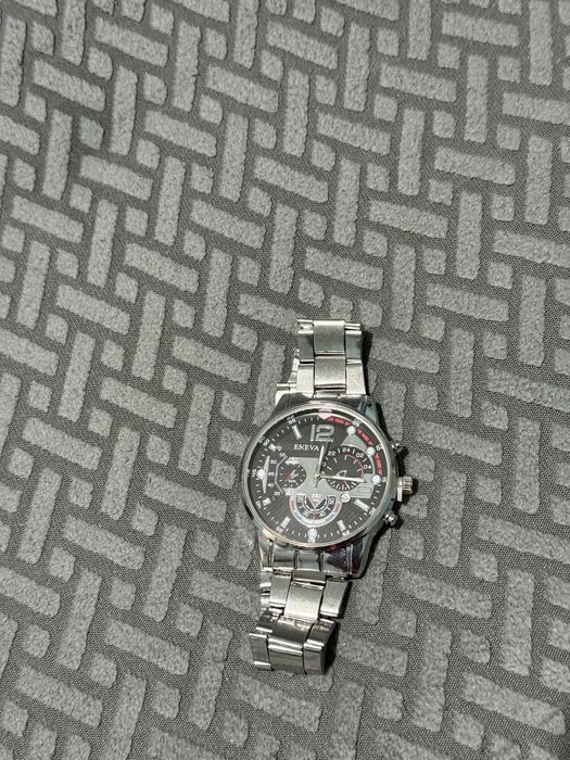 Продам наручные часы Geneva