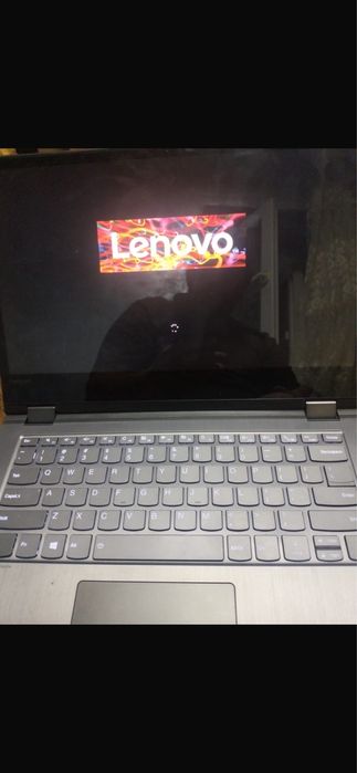 Lenovo Yoga 530 i7 FHD 8GB RAM 256GB SSD