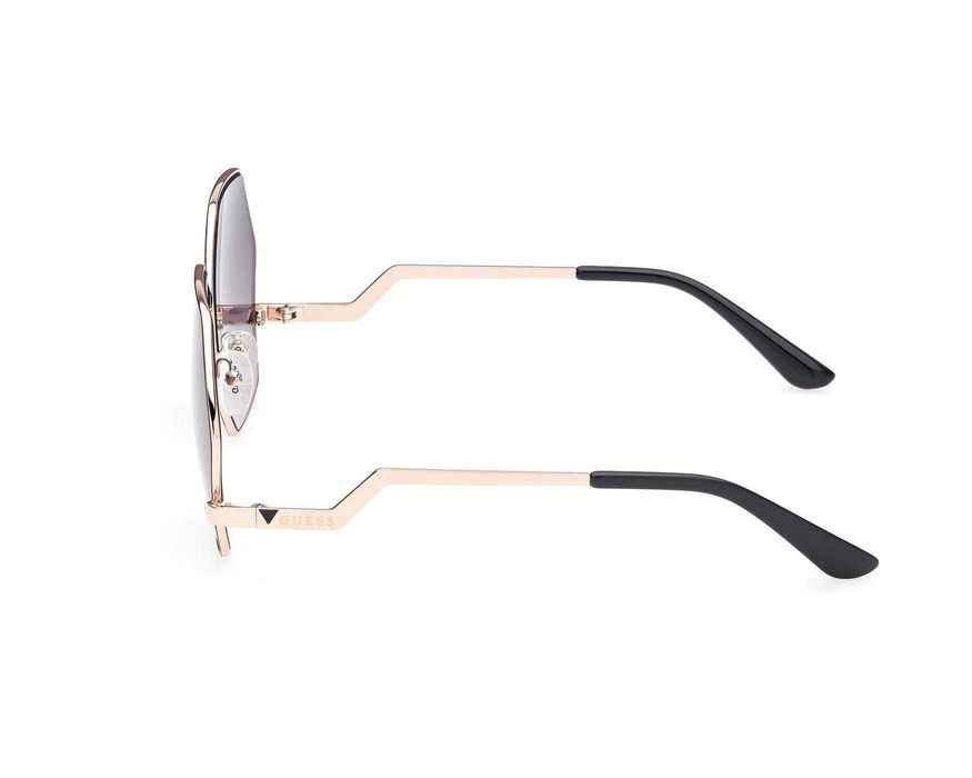 Оригинални дамски слънчеви очила Guess -57%