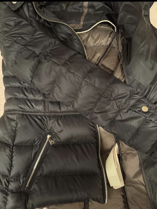 Продам легкую куртку Massimo Dutti