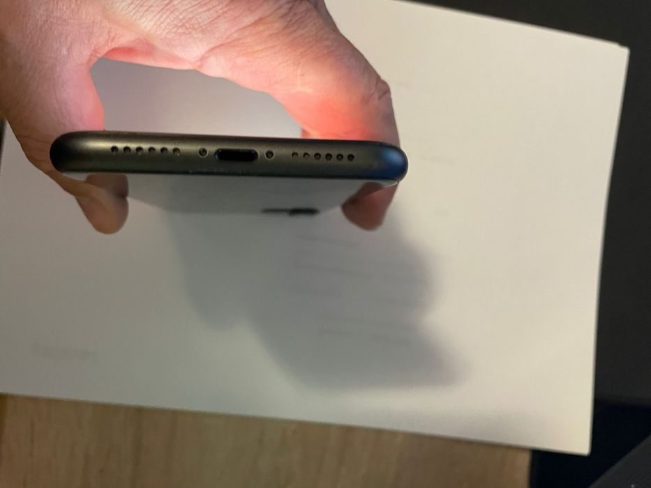 iPhone 11 128 GB,stare impecabila, fara nici o lovitura sau alte semne