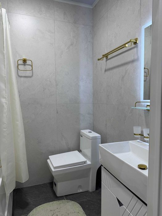 Яшнабадский Р-н 2х Комнатная Квартира ЖК Иззат Кирпичная Новостройка