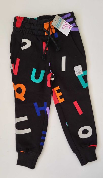 Долнища,къси панталони и дънки за момчета и момичета от 68см до 128см