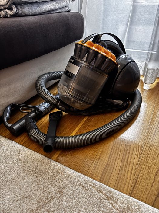 Прахосмукачка Dyson DC33c origin