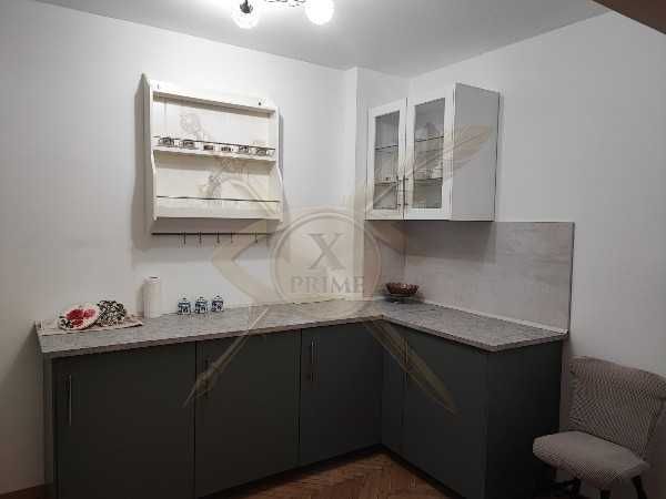 Тристаен апартамент в Колхозен Пазар! 21697162