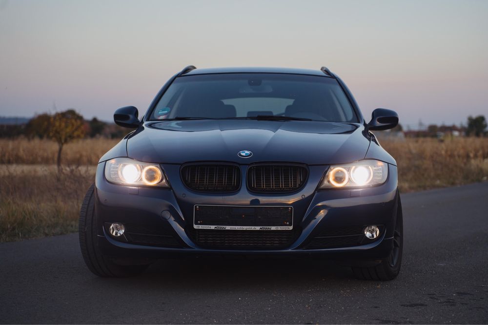 BMW 3 Series 2011 — imagine 4