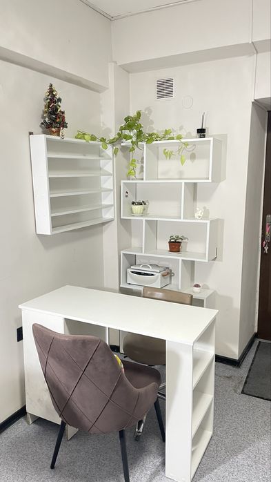 Продам стол + стул в подарок