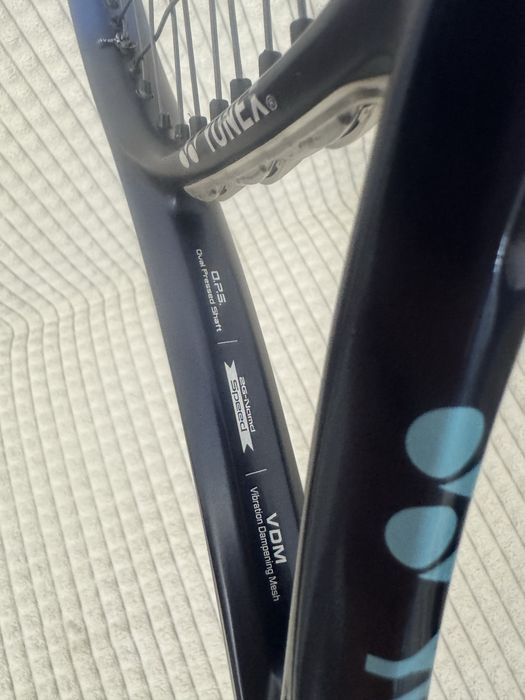 Rachetă tenis Yonex Ezone 100