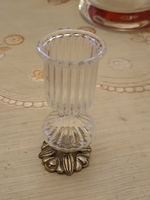 Vas sticla si argint