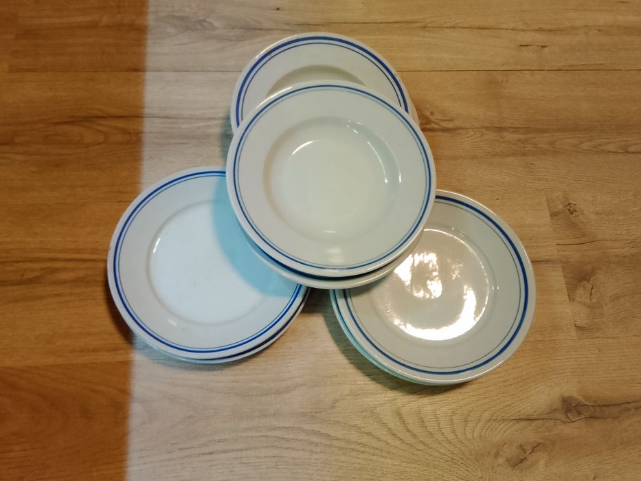 чинии за основно ястие