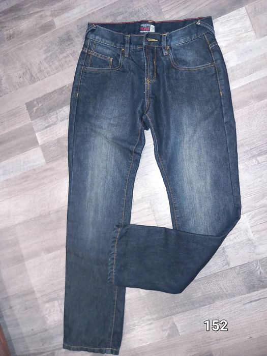 Детски дънки за момче