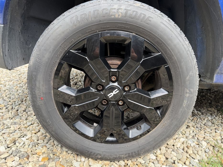Vand 4 roti-jante aliaj Dacia Duster 2021/2024 215/60/R17