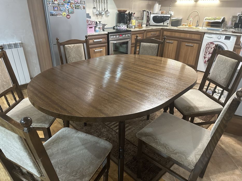 Комплект маса със 6 бр стола