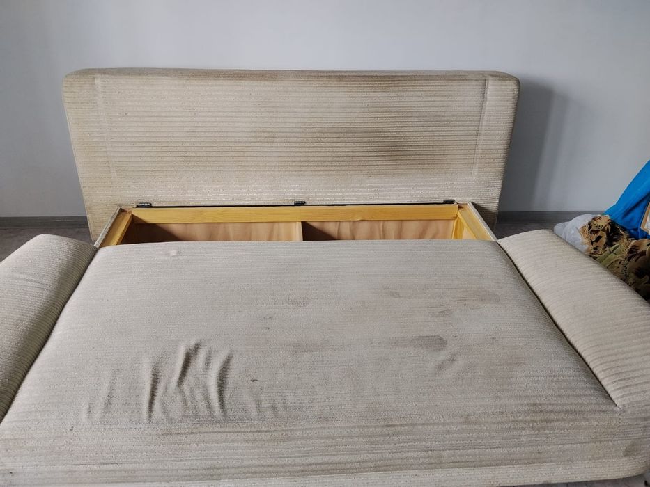 Продам диван книжкой