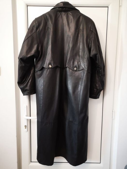 haina piele captusita cu gluga