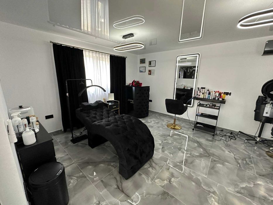 Masa gene false sprâncene